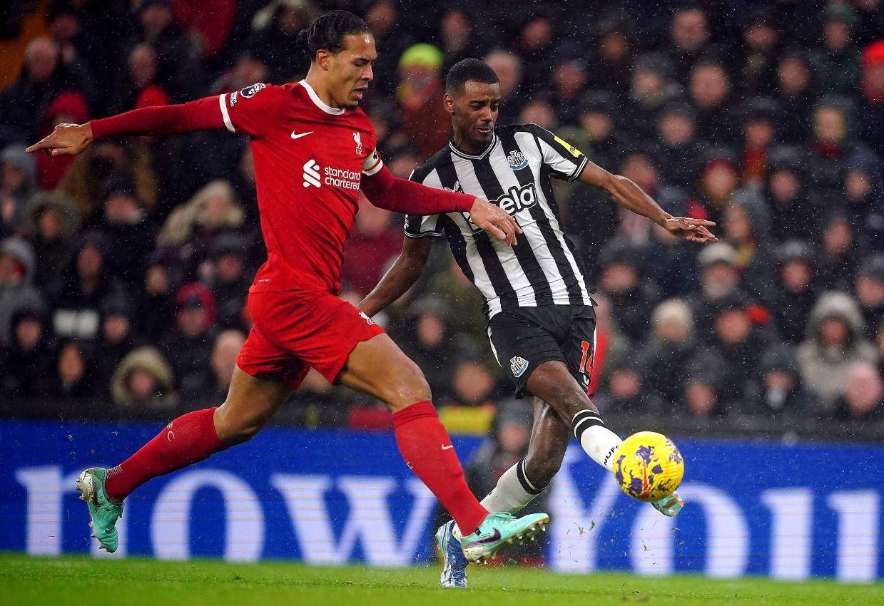 范迪克力挺国米挑战大巴黎：经验将成欧冠决赛胜负关键